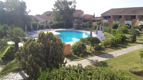 Appartement les pieds dans l'eau 300 m plage - 2 piscines Linguizzetta france