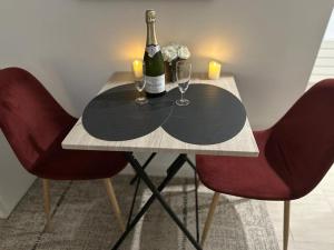 Appartement Les pieds dans l'eau ALOHA 33 Rue de l'Ormeau 49630 Corné Pays de la Loire