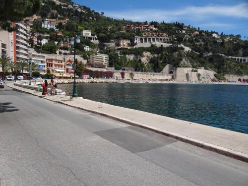 Les Pieds Dans L' eau NOUVEAU REFAIT À NEUF COMPLETE RENOVATION