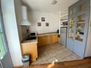 Appartement Les Platanes - Rousseau 9 Avenue Maréchal Joffre 34240 Lamalou-les-Bains Languedoc-Roussillon