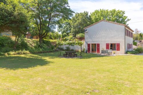 Les Quatre Filles - Entire 1 bed Apartment