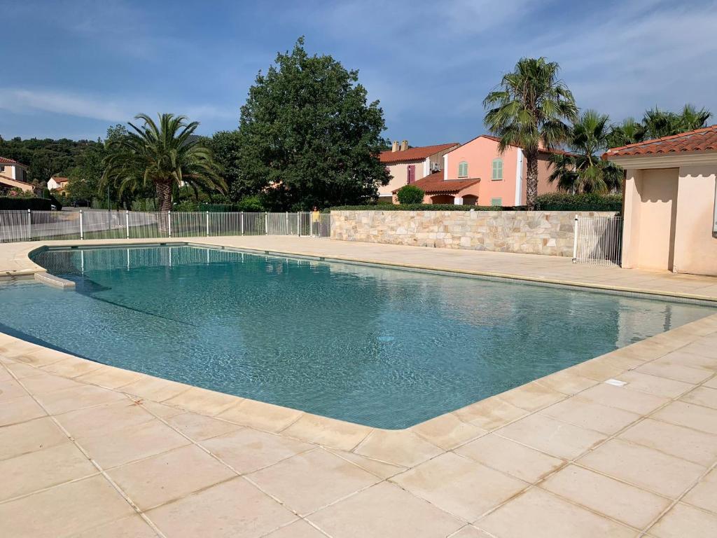 Appartement Les rives du Golf YourHostHelper Route Départementale 7 83380 Roquebrune-sur Argens