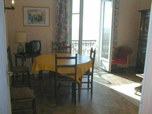 Appartement Les Sables-d'Olonne, 2 pièces, 4 personnes - FR-1-197-196 Les Sables dʼOlonne france