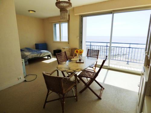 Appartement Les Sables-d'Olonne, 2 pièces, 4 personnes - FR-1-427-73 Les Sables dʼOlonne france