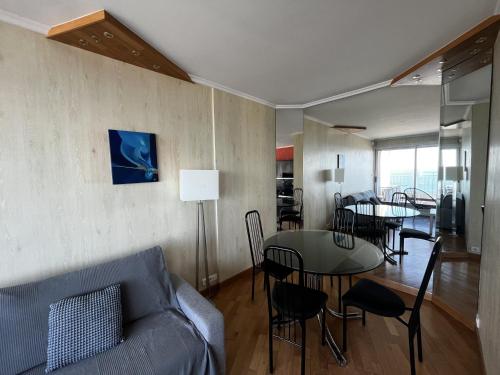 Appartement Appartement Les Sables-d'Olonne, 3 pièces, 6 personnes - FR-1-197-388 46, Promenade Clemenceau - RÃ©s. 'Le Richelieu' -EntrÃ©e A  7Eme Ãtage Droite -Code 4625 - Les Sables dʼOlonne