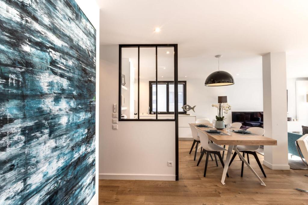 Les Sorbiers - Apartment 2 bedrooms top floor - parking & terrace 20 Avenue de Cran, 74000 Annecy