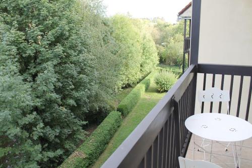 Les Tilleuls - Appartement de charme avec balcon
