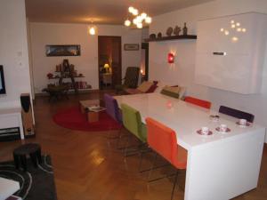 Les Toits des Cordeliers