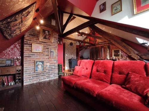 Les Troyes Balais - Harry Potter - F3 - 67m²