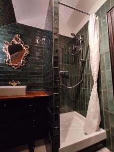 Les Troyes Balais - Harry Potter - F3 - 67m²