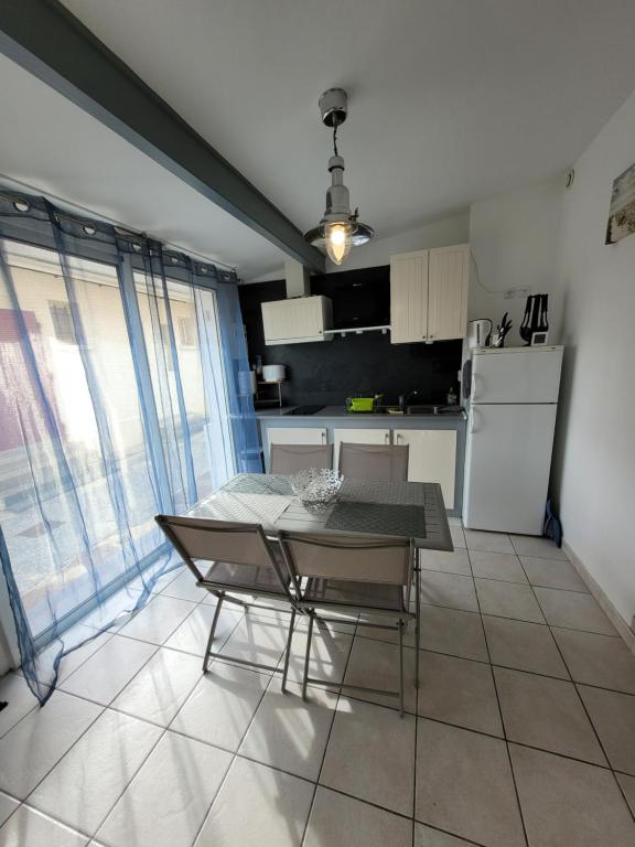 Appartement Les Vacances Résidence Les Vacances, n°3 34 Avenue de la Côté d'Argent 40200 Mimizan