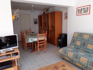 Appartement Les Yuccas,80m plage,tout à pieds 109 Avenue des Yoles 85690 Notre-Dame-de-Monts Pays de la Loire