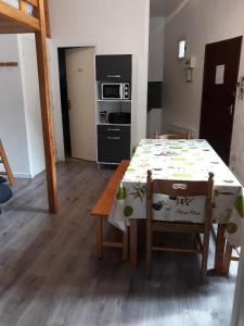 Appartement lesparre 6 Rue de la Raillère 65110 Cauterets Midi-Pyrénées