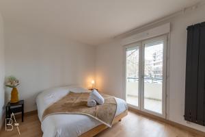 LEsperluette - 44 sqm apartment with garage & balcony in the city center