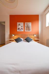 LESTANG #3 - Esprit sur les toits - 1 Chambre