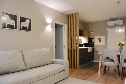 LF Porto Alfazema, by Flat in Porto