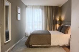 LF Porto Alfazema, by Flat in Porto