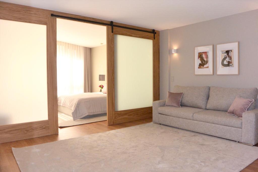 LF Porto Gardénia, by Flat in Porto 424 Rua de Fernandes Tomás 1. andar, ap6, 4000-222 Porto