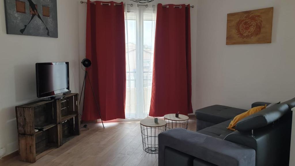 Appartement Lhacienda 4 Boulevard Leau 13008 Marseille