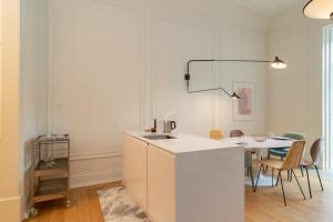 Liberdade Elegance W/ Garden & Indoor Pool by LovelyStay
