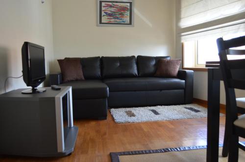 Life in Porto Apartment by JC