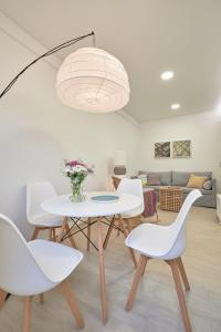 Light Apartment With Amazing Balcony, by TimeCooler