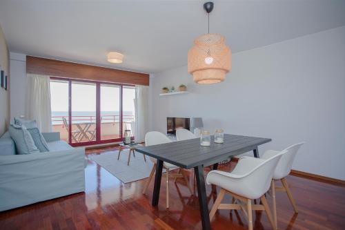 Liiiving in Matosinhos - Sea Beach Apartment