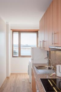 Liiiving in Porto | Sea & River View