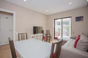 Liiiving in Porto - Terrace Downtown Apartment