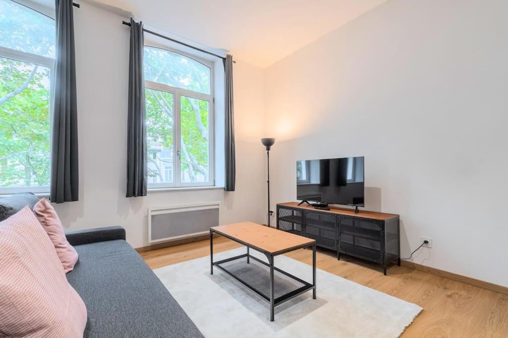 Appartement Lille Centre - Nice and cozy ap for 2 peoples 9 Rue du Molinel 59800 Lille