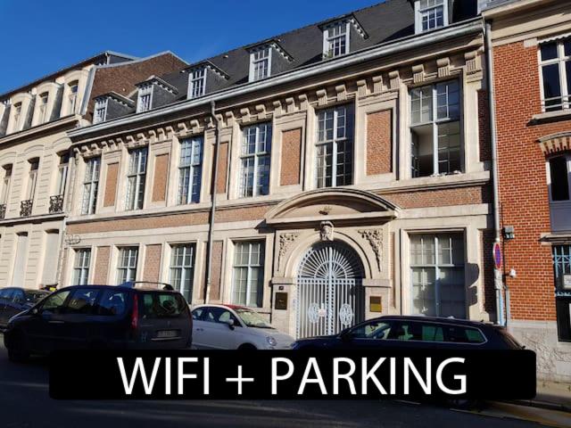 Appartement Lille centre parking privé gratuit très calme 48 RUE ROYALE 59800 Lille
