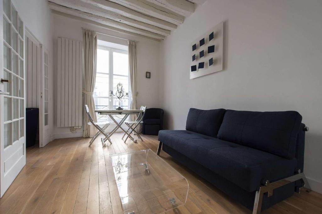 Appartement Lillo 60 rue Quincampoix 75004 Paris