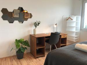 LIME HOMES: Balkon, Küche, Netflix