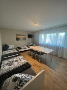 Appartement Linden Monteur Apartment Feldbergstr. 25 M2 Apartment 63517 Rodenbach Hesse