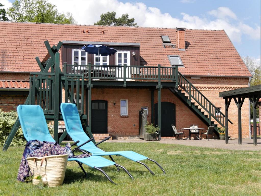 Appartement Lindenhof Wohnung 3, Dachgeschoß Priborner Straße 8 Wohnung 3, Dachgeschoß 17207 Vipperow
