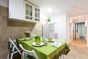 Lisbon Apartment Bairro Alto - Bica 1