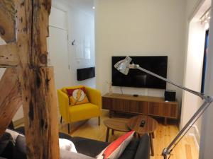 Lisbon Center Modern Art Apartment