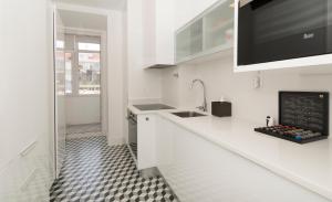 Lisbon City Center with Garage