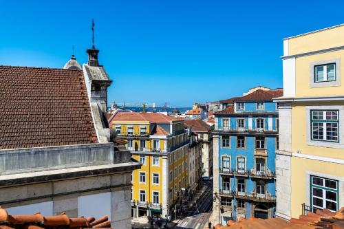 Lisbon Downtown Luxury Family Residence