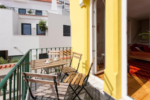 Lisbon Sea Side Chalet