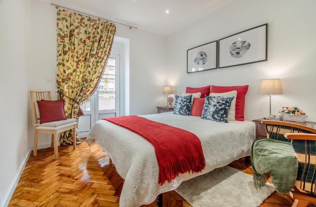Lisbon Stay at Roma Boulevard 23 Avenida de Roma 1º Direito, 1000-262 Lisbonne