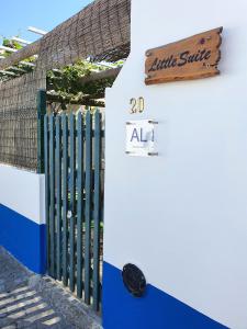 Little Suite