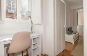 Live like a local @ Casa da Esquina - Wifi & A/C