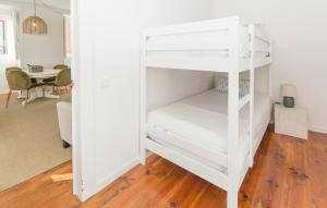 Live like a local @ Casa da Esquina - Wifi & A/C