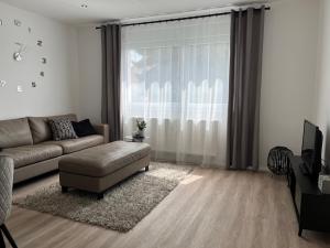 LIVING BLACK BENSHEIM