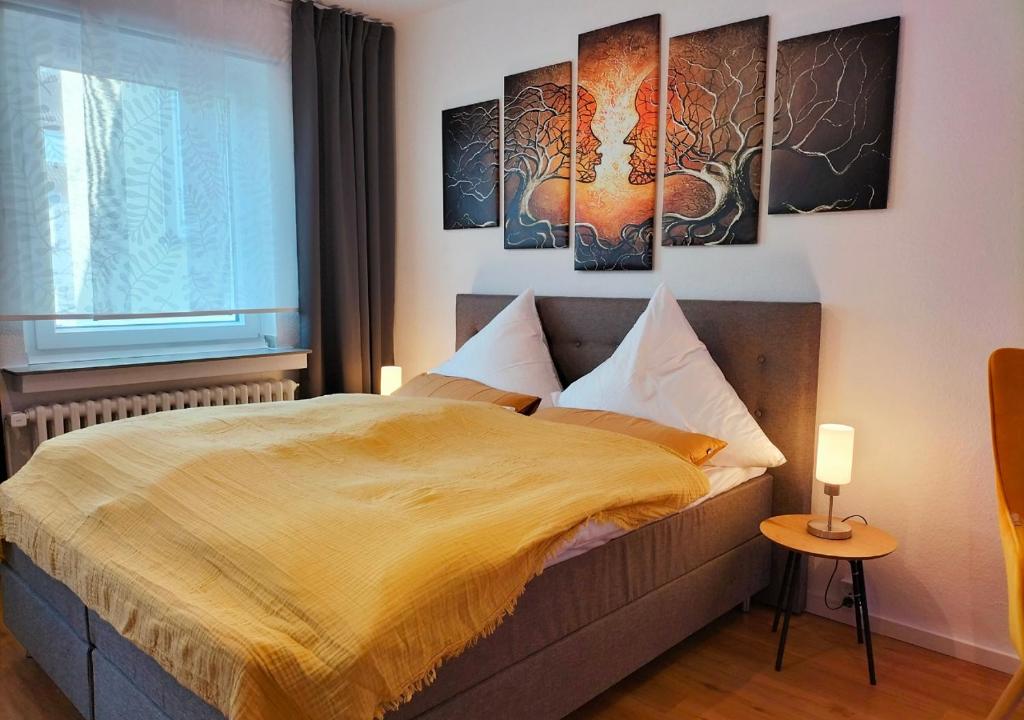 Living-Life, Klinik & Messe vor Ort, Wlan, Netflix Robert-Koch-Straße 19, 45147 Essen