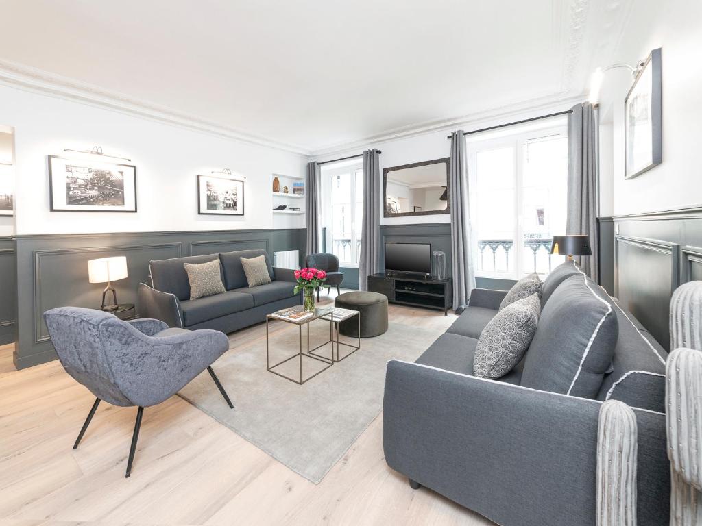 Appartement LivinParis - Luxury 3 Bedrooms Le Louvre II 41 Rue de Richelieu 75001 Paris