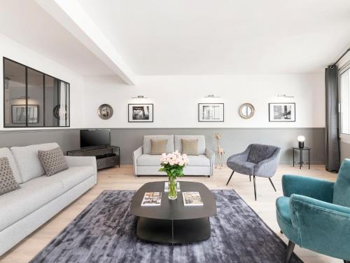 LivinParis - Luxury 3 Bedrooms Le Marais III