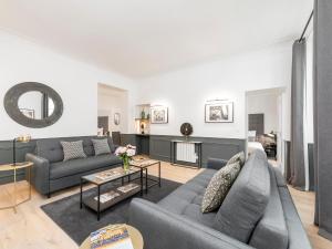 LivinParis - Luxury 3 Bedrooms Opera I