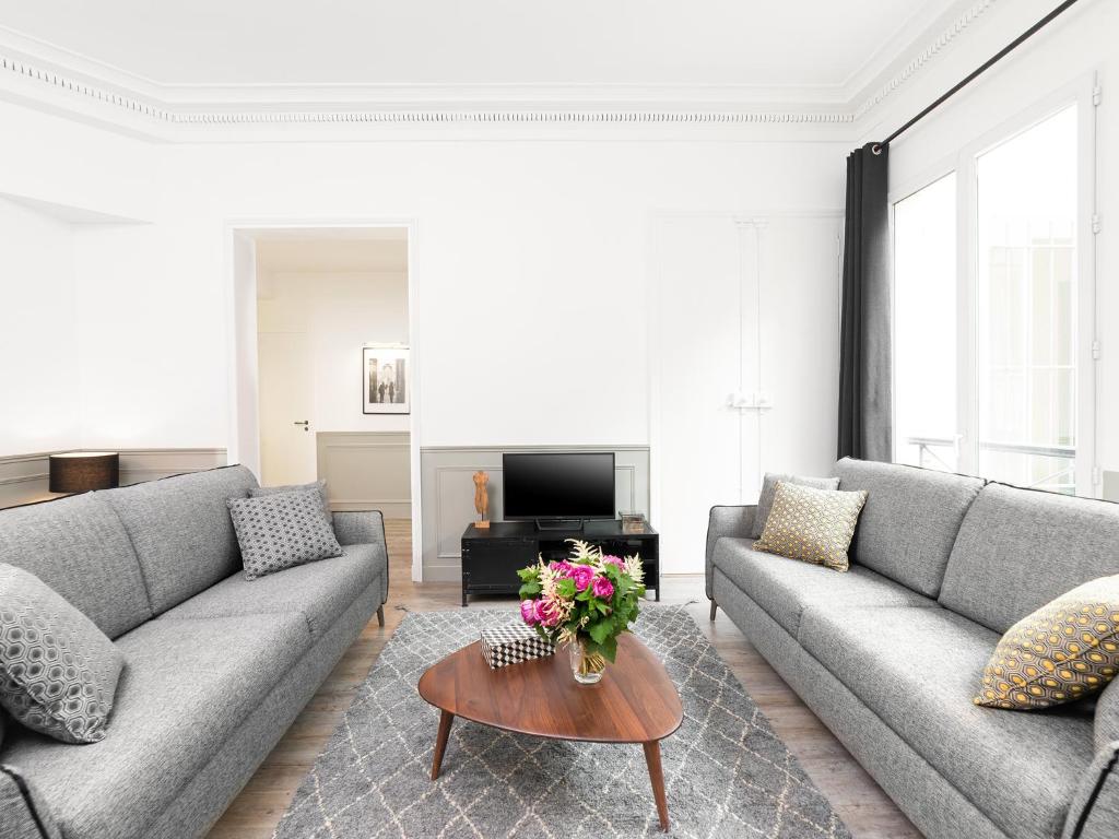 Appartement LivinParis - Luxury 4 Bedrooms Opera I 19 Rue de l'Échiquier 75010 Paris